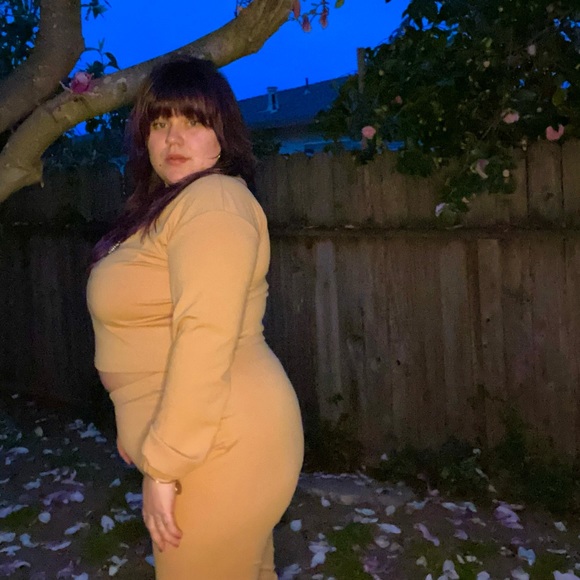 Matching set - Picture 8 of 13